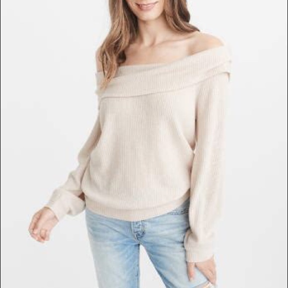 Abercrombie & Fitch Sweaters - Abercrombie and Fitch Sweater